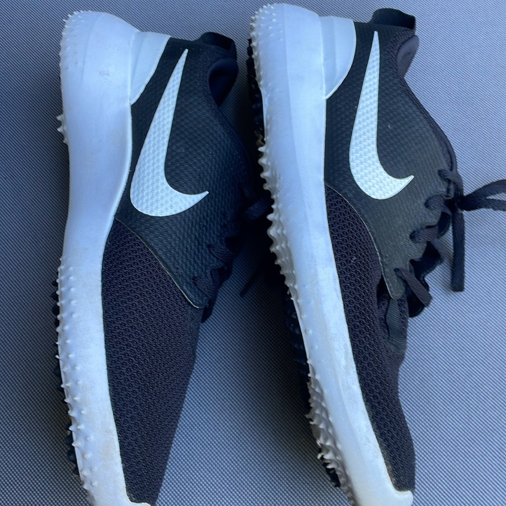 Nike Golf shoes sneakers cleats really nice condition! - Picture 5 of 9